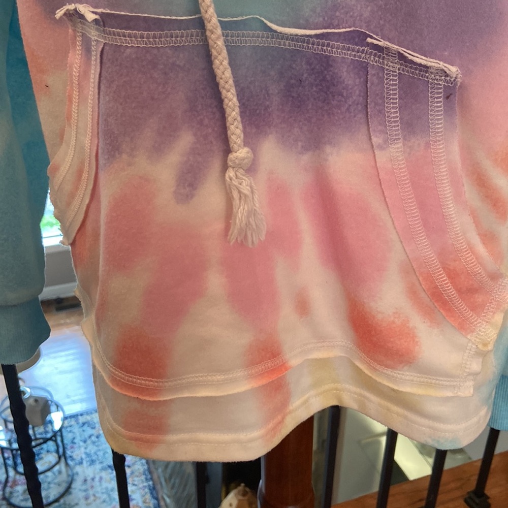 Boutique! Sweatshirt! S! - Picture 2 of 6